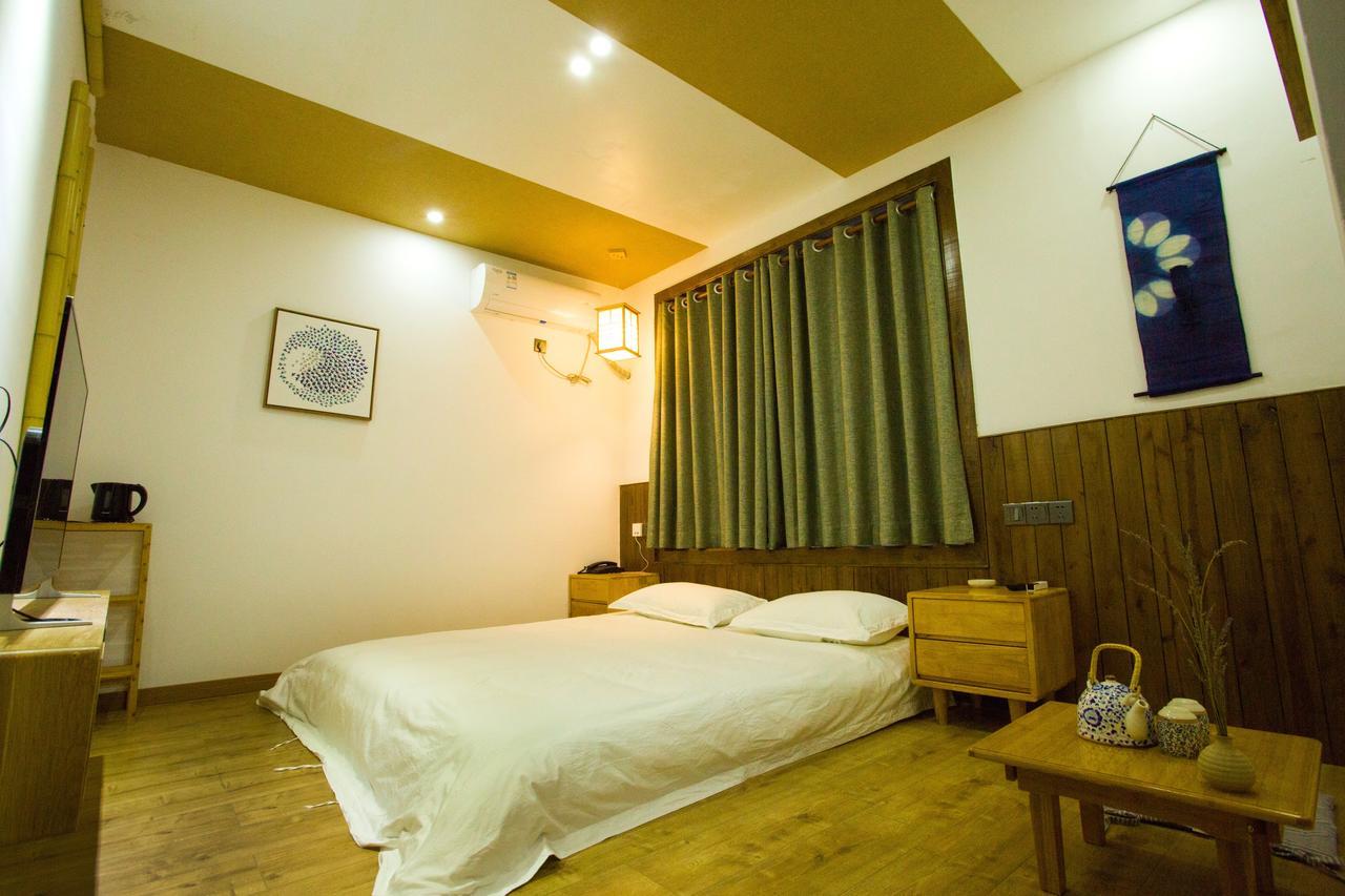 Wally House青山惠风民宿 Zhangjiajie Exterior photo