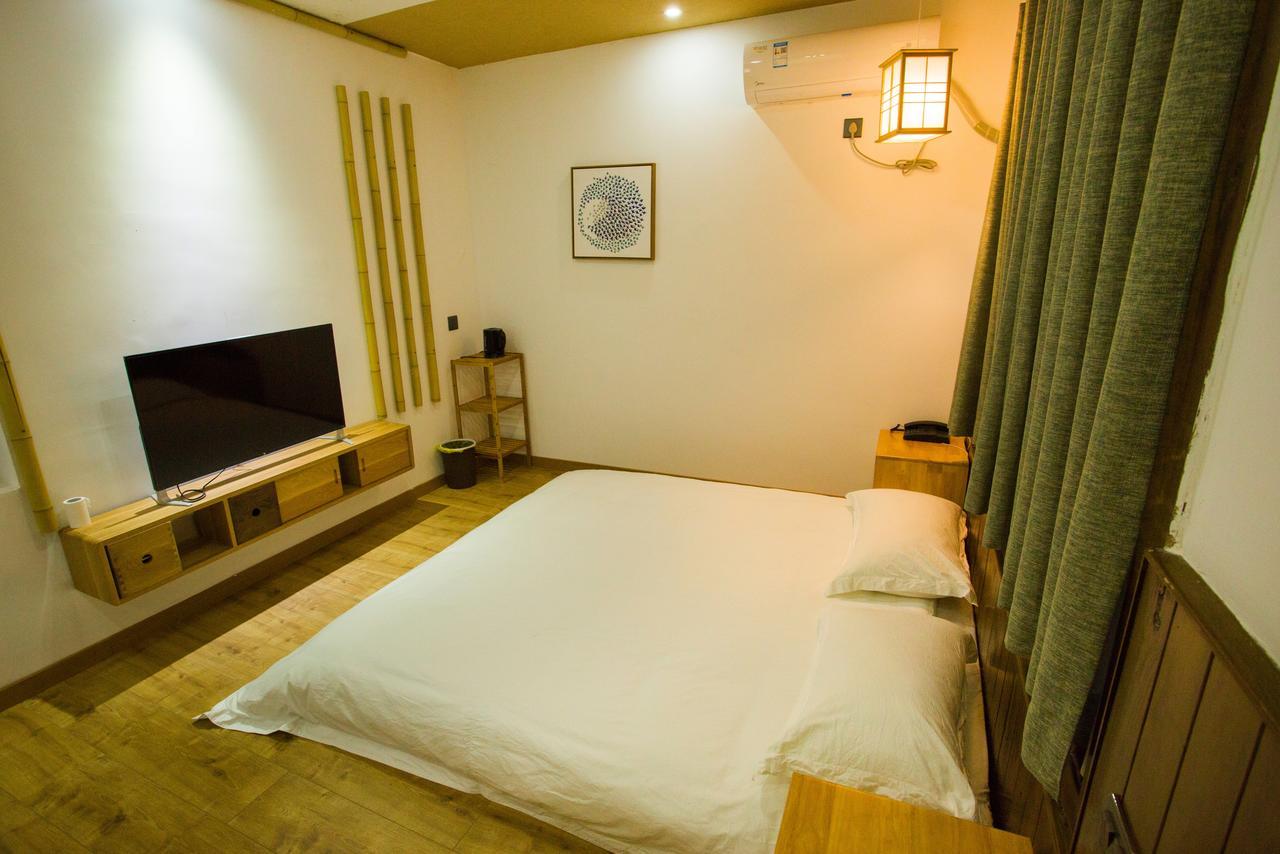 Wally House青山惠风民宿 Zhangjiajie Exterior photo